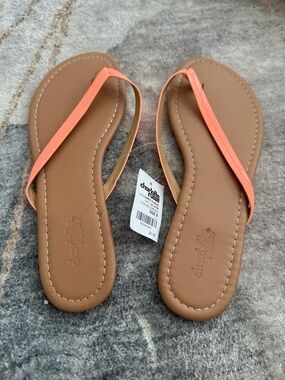 Charlotte Russe Coral Strap Brown Footbed Flip Flop Sandals - Women's